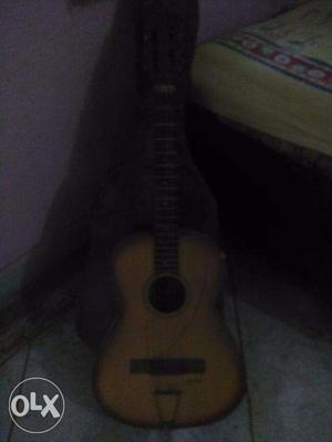 Used Guitar for urgent sale