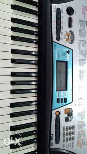 Yamaha psr-170 good condition keyboard 61 keys