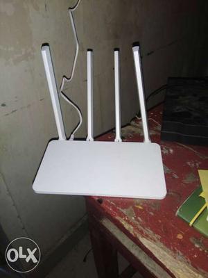 4 antennas wifi router just for  year