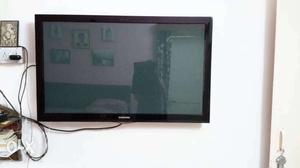 42 inch Samsung lcd in for sale.