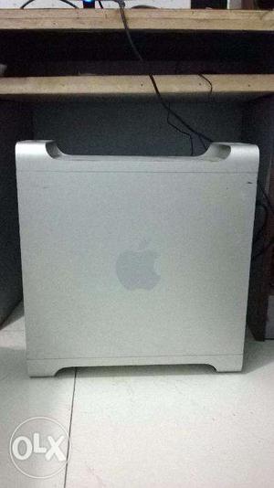 Apple Mac Pro 2.8 Processor with 2TB hard drive
