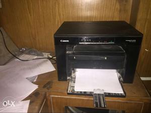 Black Canon Disktop Printer