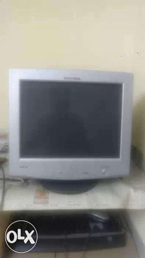 Hcl Silver Crt Monitor.. Very Good Condition