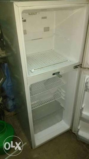 LG fridge in good condition 240 litres