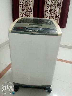 Onida fully automatic washing machine in good
