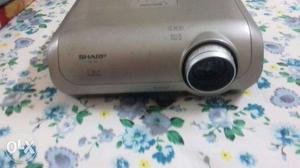 Sharp projector rs  negotiable