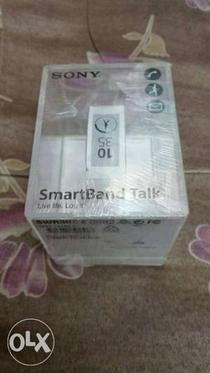 Sony smart band swr30 with full kit and flipkart bill
