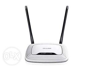 WiFi router Tp link. 1yr old rs/. Negotiable