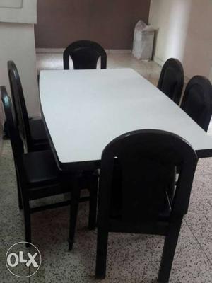 Rectangular Wooden Dinning Set with 6 chairs in very good