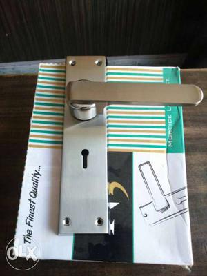 Stainless Steel Door Lever With Box