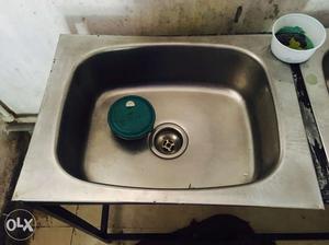 Water sink for sale very good condition