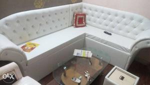 6 setter new sofa with tuffy n table