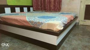 6*6.5' strong storage bed with very good quality