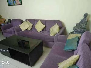 7 seated sofa set in excellent condition to