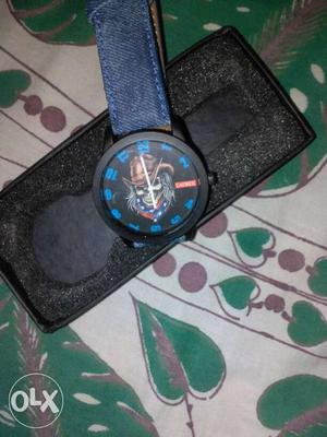 A stylish and branded watch at just Rs 199 and