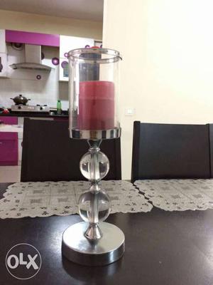 At-home candle stand ball design