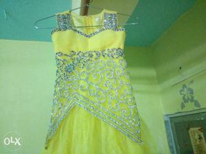 Kid's Gown silver Daimond,s size 24