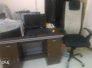 Office computer Desk and Rolling Chair