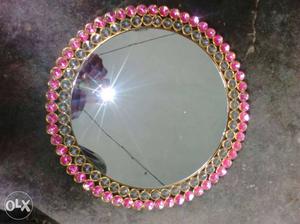 Round Mirror With Pink Gemstone Gold-colored Frame