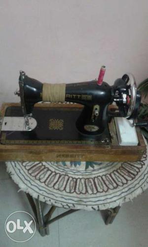 Sewing machine in good condition for sale.