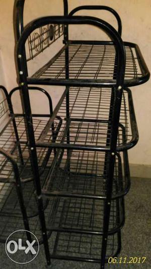 Shoe Rack. Large size good condition. selling