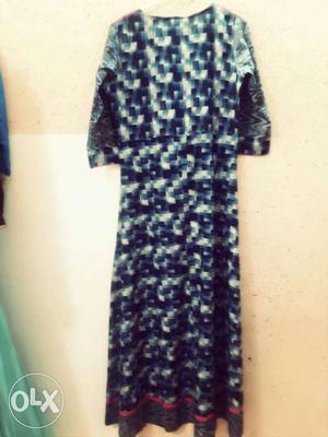 Women's Blue And White 3/4 Sleeves Maxi Dress