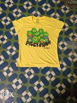 Yellow Piggy Bank Printed Crewneck Shirt