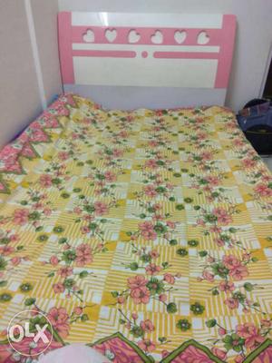 Yellow, Pink, And Green Floral Bed Linen