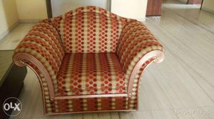 6 seater sofa (4+1+1). polka dots. orange color.