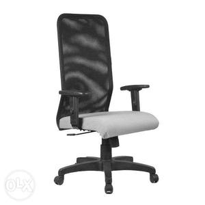 Executive office rolling chair with adjustable handle