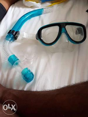 Snorkel gear / brand new,just used once