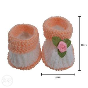 Baby Girl's Pair Of White-and-pink Floral Knit Shoes