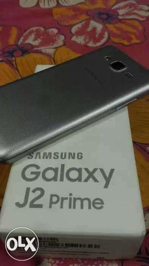 Brand new j2 prime with all thing and box 25 days