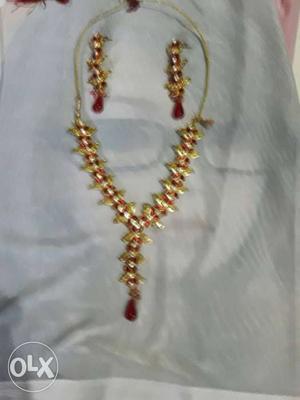 Gold Chain Necklace With Dangles