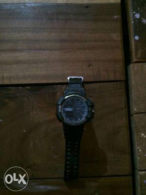 Gshock watch of Casio Full black colour in good