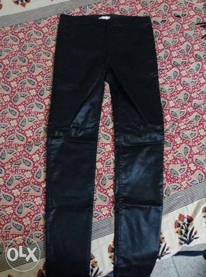 H n M jeans. In good condition.