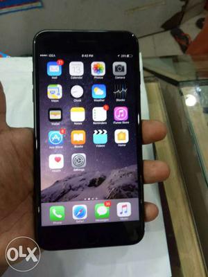 I phone 7 plus 128 gb.gulf pease Only 3 month