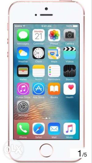 Only one mnth old all accessories box pack Iphone se 32gb