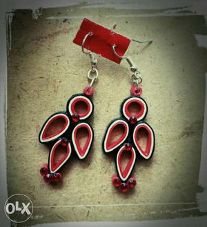 Red-and-black Pendant Hook Earrings