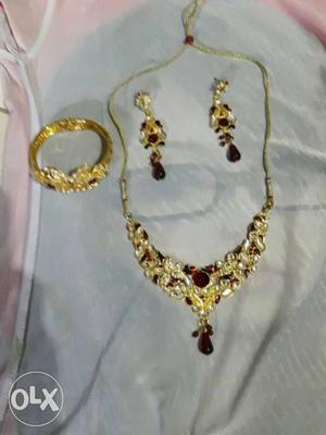 Ruby Gem Drop Pendant Gold Necklace With Earrings And Bangle