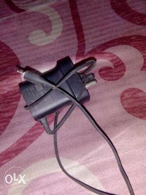 Small pin Nokia mobile charger