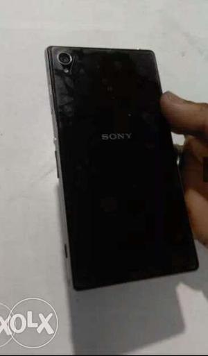 Sony Z1 With Bill The Mobile Store Se Liya Tha