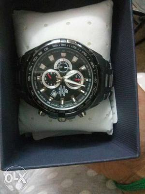 This watch i buyed in feb month. wnt to sell it. Because nt