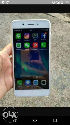 Vivo y55s mint chocolate condition only one month