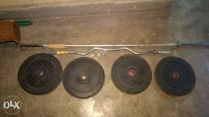 4 X 5 KG - 20 KG Gym weight,1 Curl Bar And 1 Straight Rod