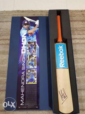 Brown Reebok Autographed Cricket Bat