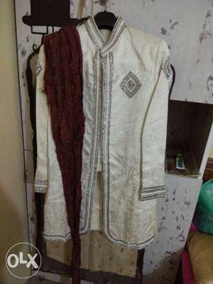 Chinese collar Kurta in good condition along with red Chinni