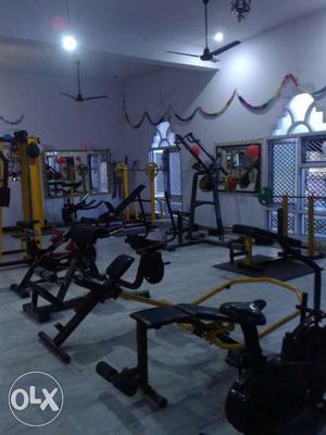 Per month Fees 300 verma gym putlighar Amritsar