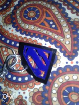 Superman logo key ring