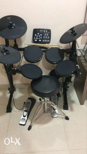Trinity electronic drumset